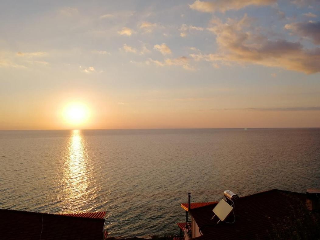 By The Sea With Great View Βίλα Σίβηρη Εξωτερικό φωτογραφία